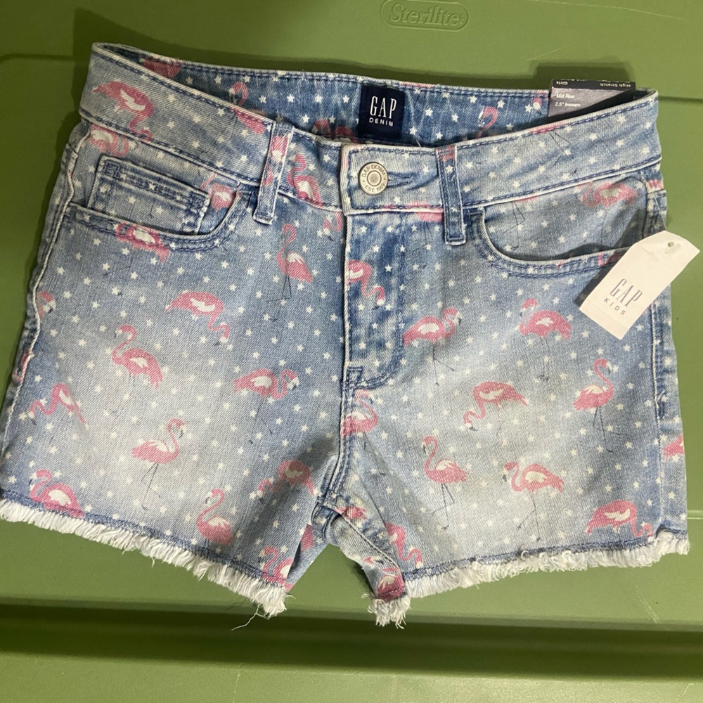 Girls Gap flamingo shorts